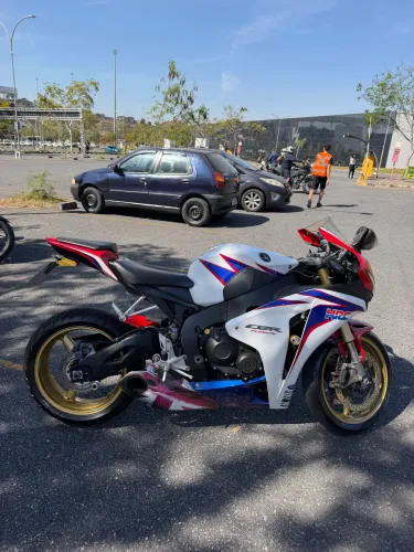 Honda CBR 1000 RR Fireblade