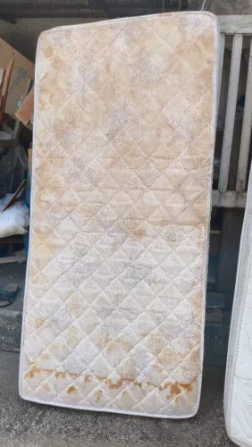 Colchão de solteiro simples 