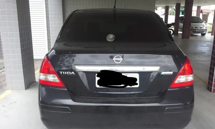 Nissan Tiida Sedan 1.8 16V Flex Fuel 4P 2012