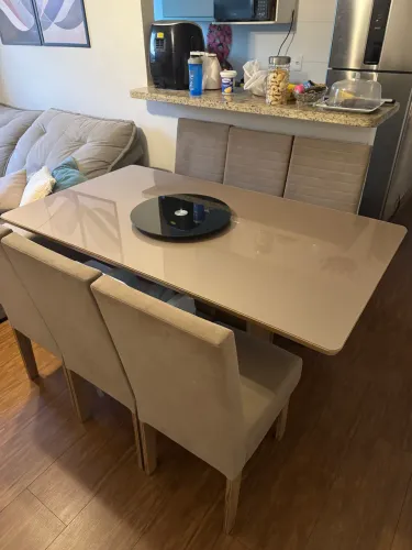 MESA DE JANTAR 6 LUGARES
