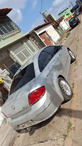 Fiat Linea Absolute 1.9/1.8 Flex Dualogic 4P 2009