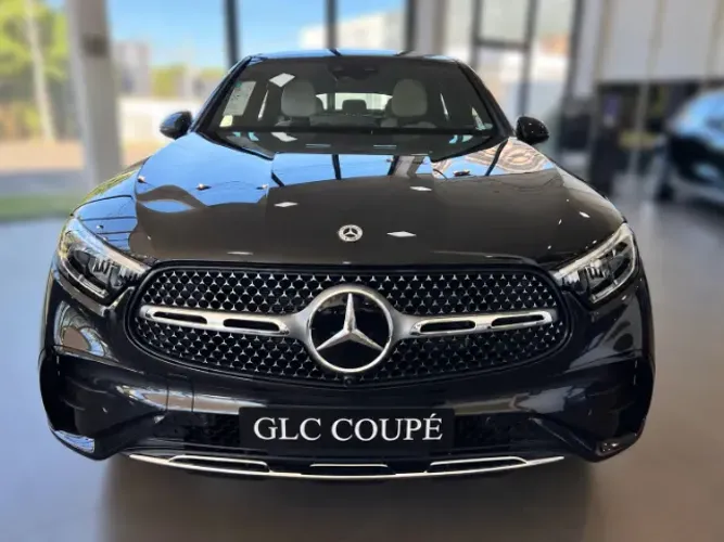 Mercedes-Benz GLC-300 AMG L. Cou. 4M 2.0 TB Aut. (híb) 2026