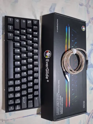 Teclado Magnético Everglide Ae64 Pro