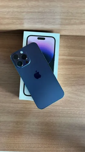 iPhone 14 Pro Max 128GB Roxo ( Sem detalhes e completo)