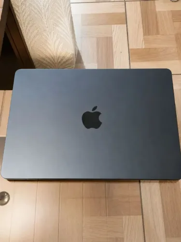 MacBook Air M2 16GB 13" Midnight (Meia-Noite)