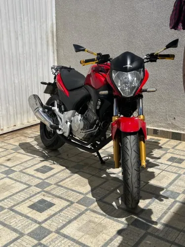 Honda CB300R
