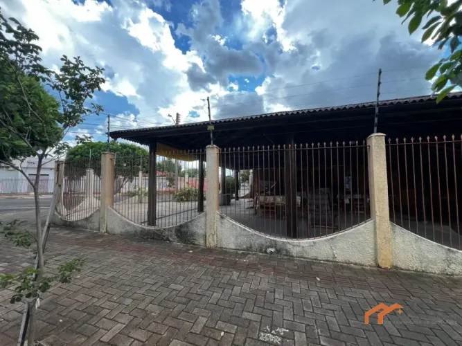 CASA RESIDENCIAL + COMÉRCIO | PRÓX. DA SAUL ELKIND.