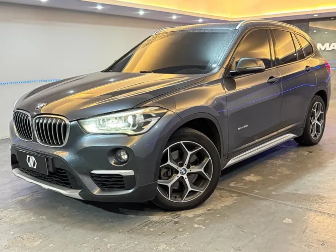 BMW X1 Sdrive 20I X-line 2.0 TB Active Flex 2018