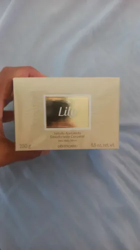 Acetinado do lily o boticário