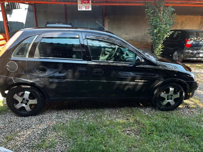 Chevrolet Corsa Hat. Premium 1.4 8V Econoflex 5P 2009