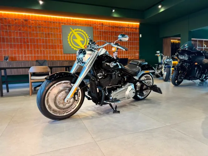 FAT BOY FLFB PRETA 2019/2020