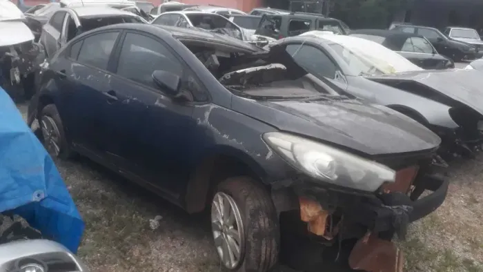 Sucata Peças Kia Cerato 1.6 2015 Automático