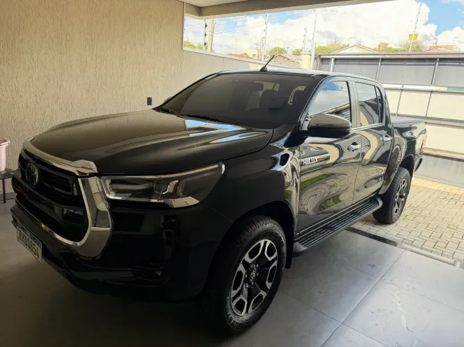 Toyota Hilux CD SRX 4X4 2.8 TDI 16V Diesel Aut. 2021