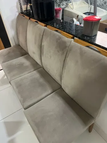 Mesa preta + 4 cadeiras