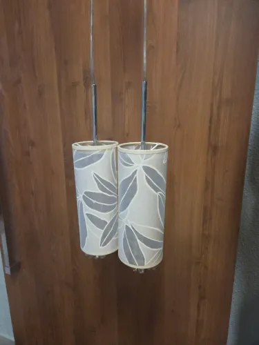 Par de Pendentes Cilíndricos Moderno com Cúpula de Tecido Floral e Cristais