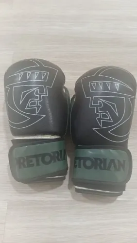 Par luvas boxe ou muay thay.