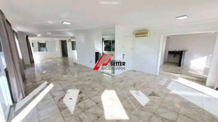 Apartamento para alugar na Beira Mar Norte de Florianópolis