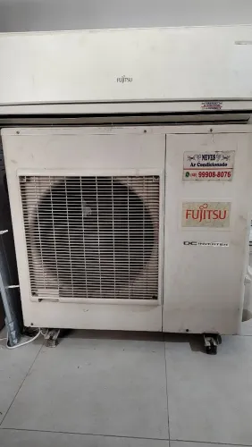 *** Ar-condicionado Split Hi-Wall Fujitsu 32000 BTUs pouquíssimo uso ***