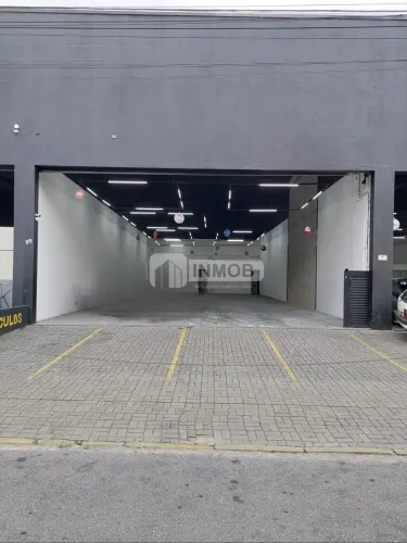 Ponto Comercial para Alugar no Jardim Maria Augusta Taubaté, 320m²