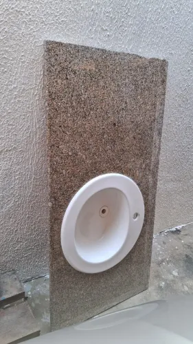 PIA COM CUBA DECA 1,20 CM POR 0,60 CM GRANITO RUSTICO E RODOPIA DE 0,10 CM OPORTUNIDADE 