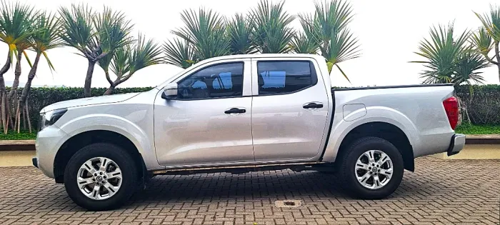 Nissan Frontier SE CD 4X4 2.3 Bi-TB Diesel Aut. 2023