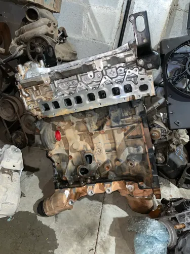 Motor Nissan Frontier 2.3 Bi Turbo Diesel Original Parcial