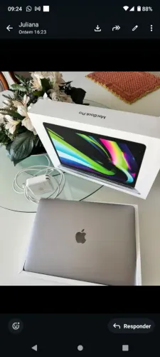 MacBook Pro de 13 polegadas, chip Apple M2, modelo 2022.
