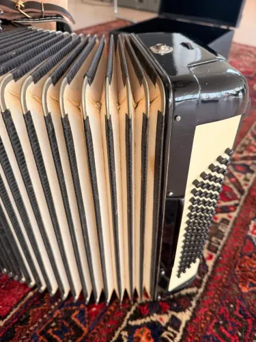 Acordeon Scandalli Original Italiano - excelente estado