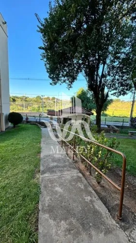 Aceita Financiamento. Apartamento dic Iv com 2 dormitórios e vaga de garagem coberta no co