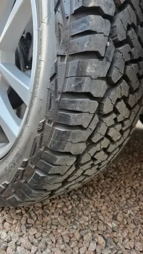 Pneus All-Terrain (A/T) Roadcruza 235/60 R18