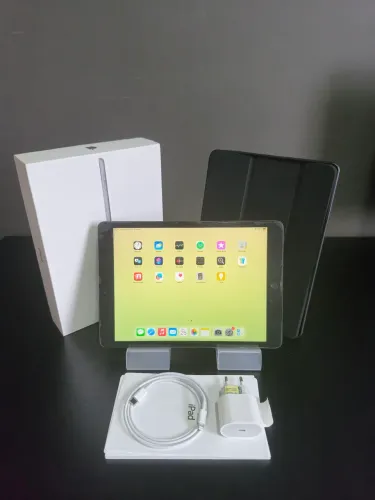 Vendo Tablet iPad 9ª Geração Wi-Fi 64GB