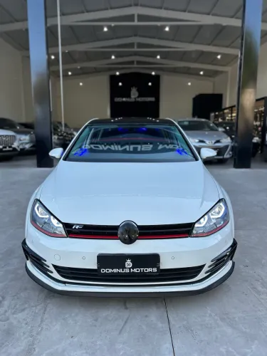 Volkswagen Golf Comfortline 1.4 TSI 140cv Mec. 2014
