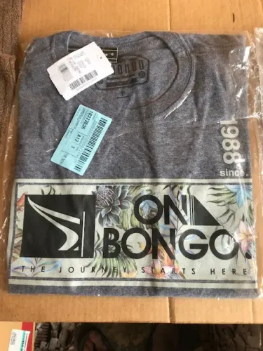 CAMISETA ONBONGO - SURF - KIT COM TRÊS UNIDADES - TAMANHO: P