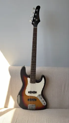 Baixo Samick jazz Bass