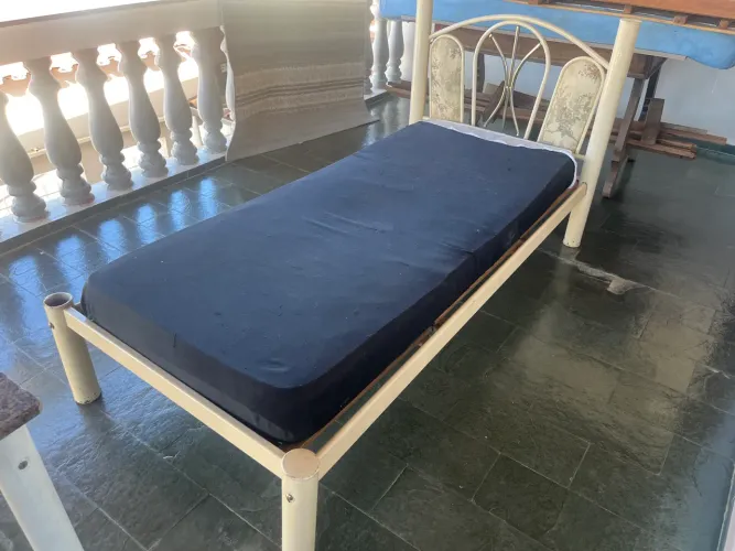 Cama solteiro Feminina entrego montado
