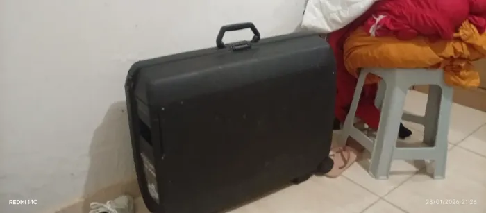 Mala Samsonite Original Grande com Rodas e Senha