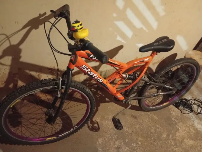Ciclismo bicicleta Status 