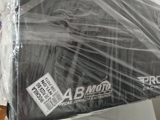 Vende-se bag pra pizza big,nova,nunca usada e ainda na embalagem, por 280,sem choro,pra bu