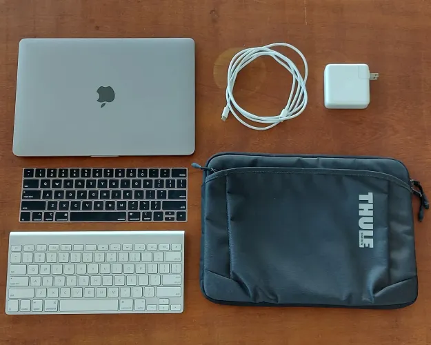 MacBook Pro 2018 A1989 usado (aceito troca por pc gamer)