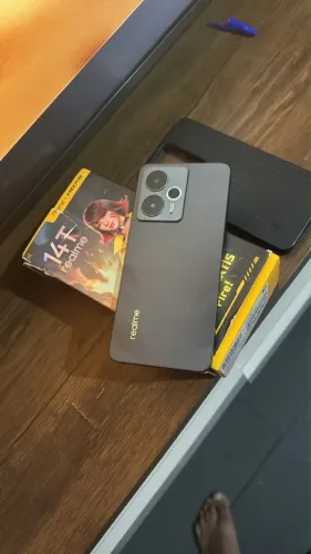REALME 14T 5G 256G ZERADO (TROCAS COM VOLTA$)