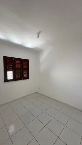 Casa à Venda - Zumbi, Horizonte