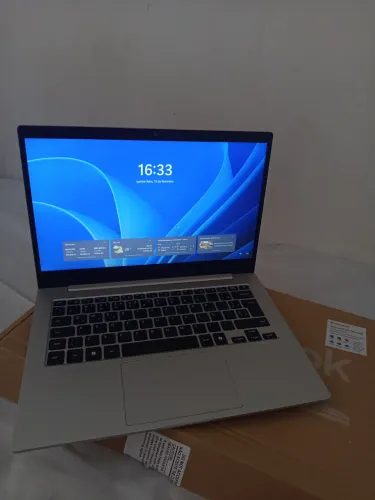 Notebook Samsung Book Go Snapdragon 7c 4GB RAM 128GB 14"