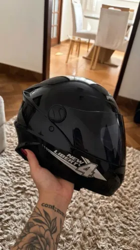 CAPACETE NEW LIBERTY (NOVO)