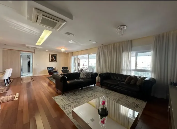 Apartamento para locação semimobiliado de 198m² em frente a academia Ironberg e do ParkSh