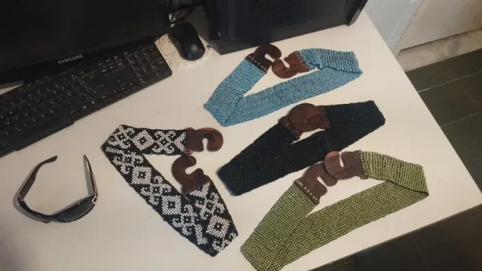 4 CINTOS FEMININO + Óculos de Sol $130,00