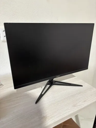 Monitor Gamer Acer 165htz