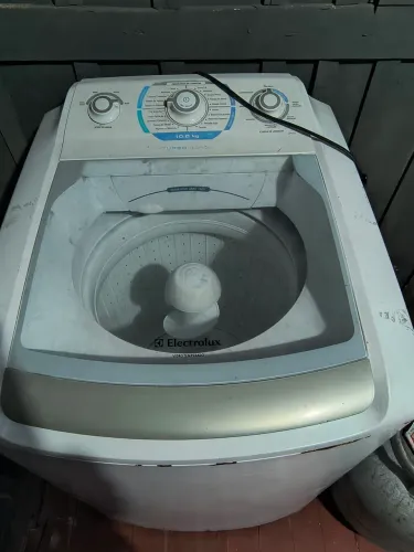 Máquina de lavar 9 kg