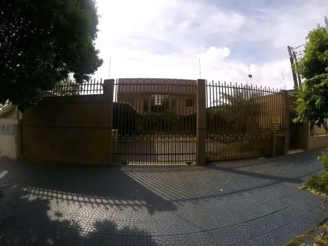 Apartamento para alugar no condomínio Parreira no bairro Zona 06