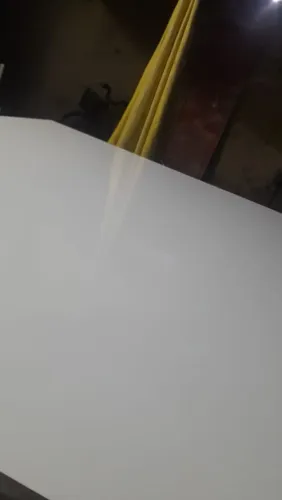 tampo de mesa em laca linda