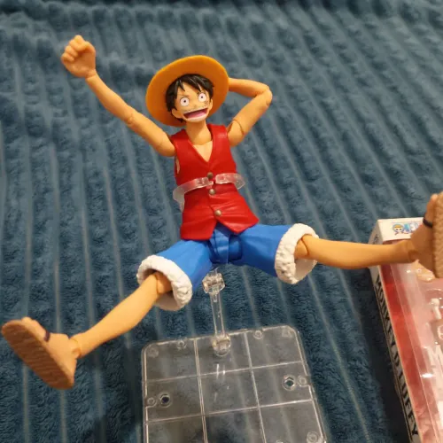 LUFFY SH FIGUARTS ROMANCE DAWN + SUPORTE